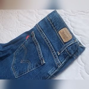 Vintage Levi's 550 Jeans
